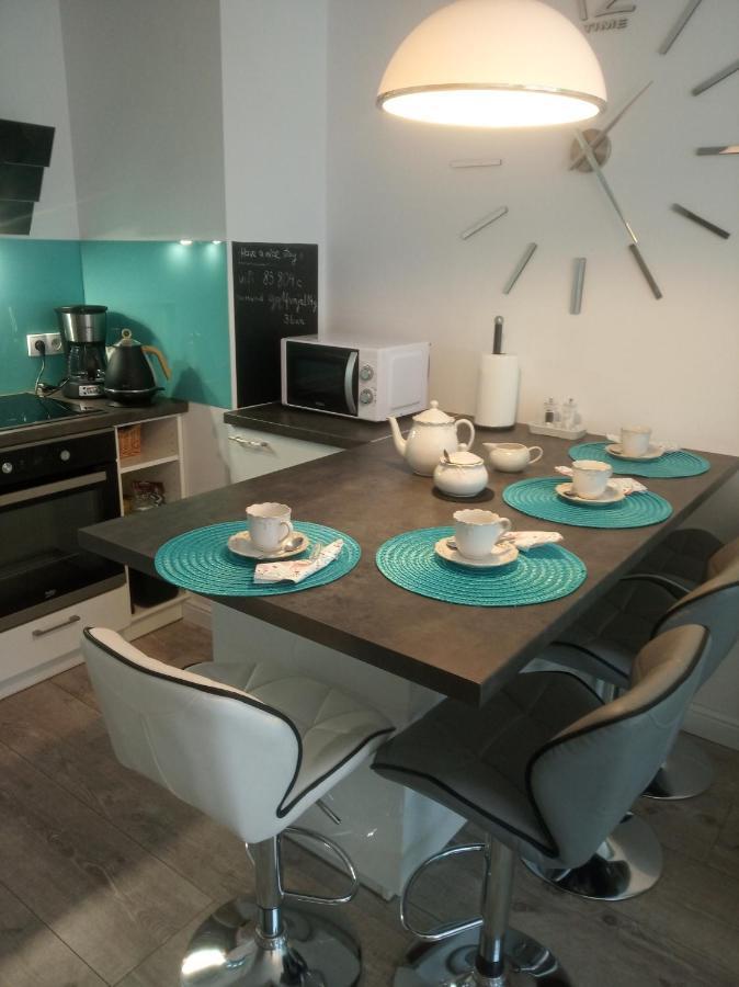 Przytulny Apartament Blisko Motlawy I Neptuna Z Miejscem W Garazu Gratis Gdańsk Buitenkant foto