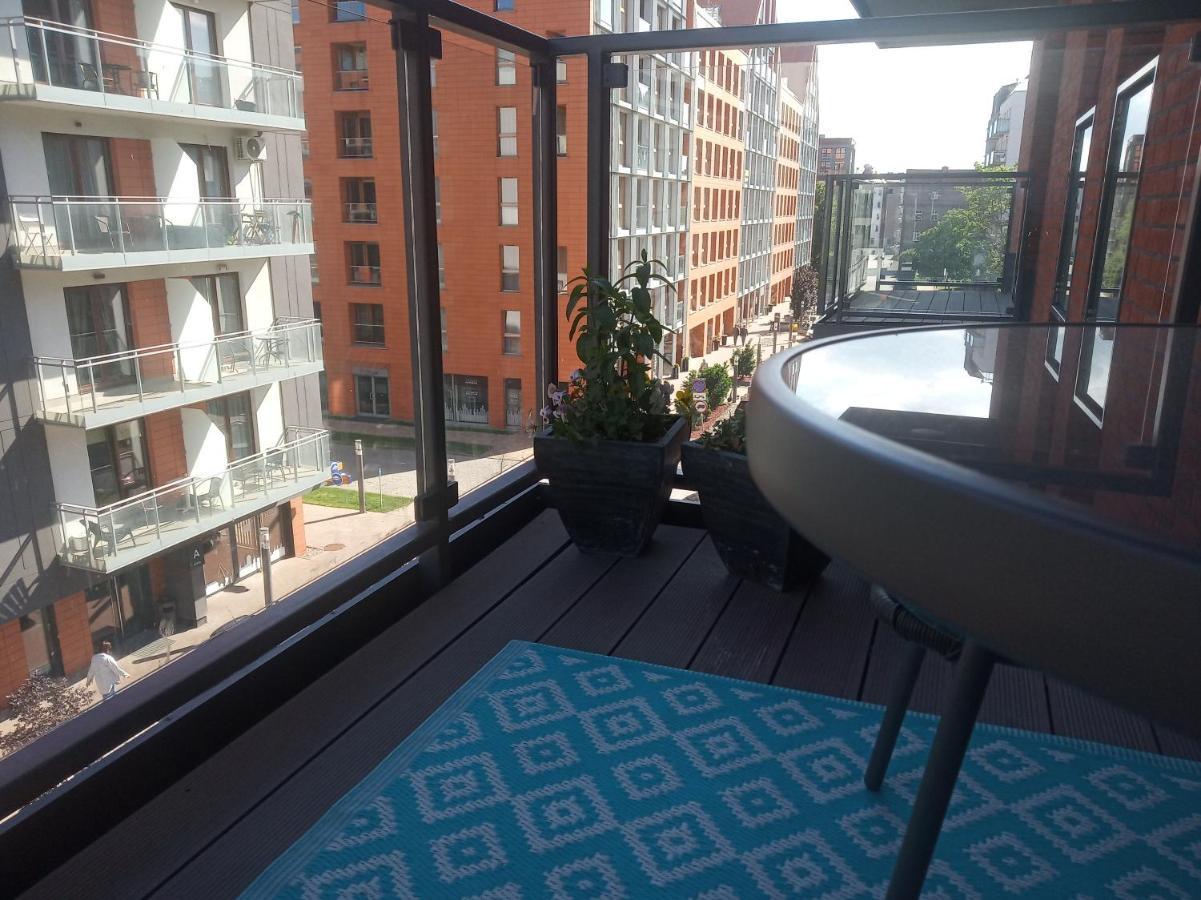 Przytulny Apartament Blisko Motlawy I Neptuna Z Miejscem W Garazu Gratis Gdańsk Buitenkant foto